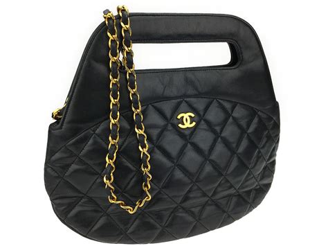 Auth CHANEL Matelasse/Small Flap Bag AS4967 Black Shiny .